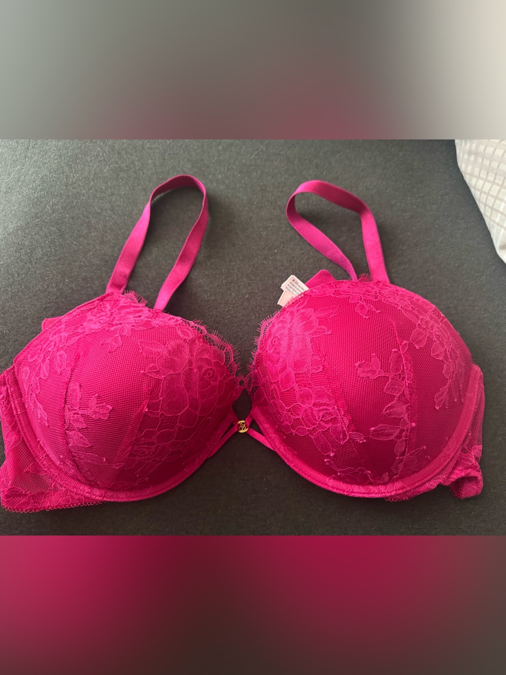 Victoria secret Fuchsia Lace Bra